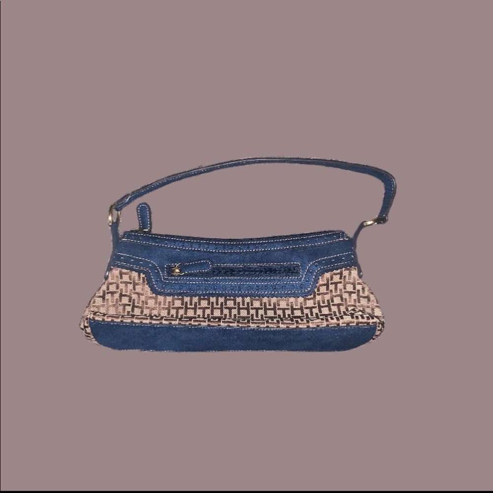 Tommy Hilfiger mini purse